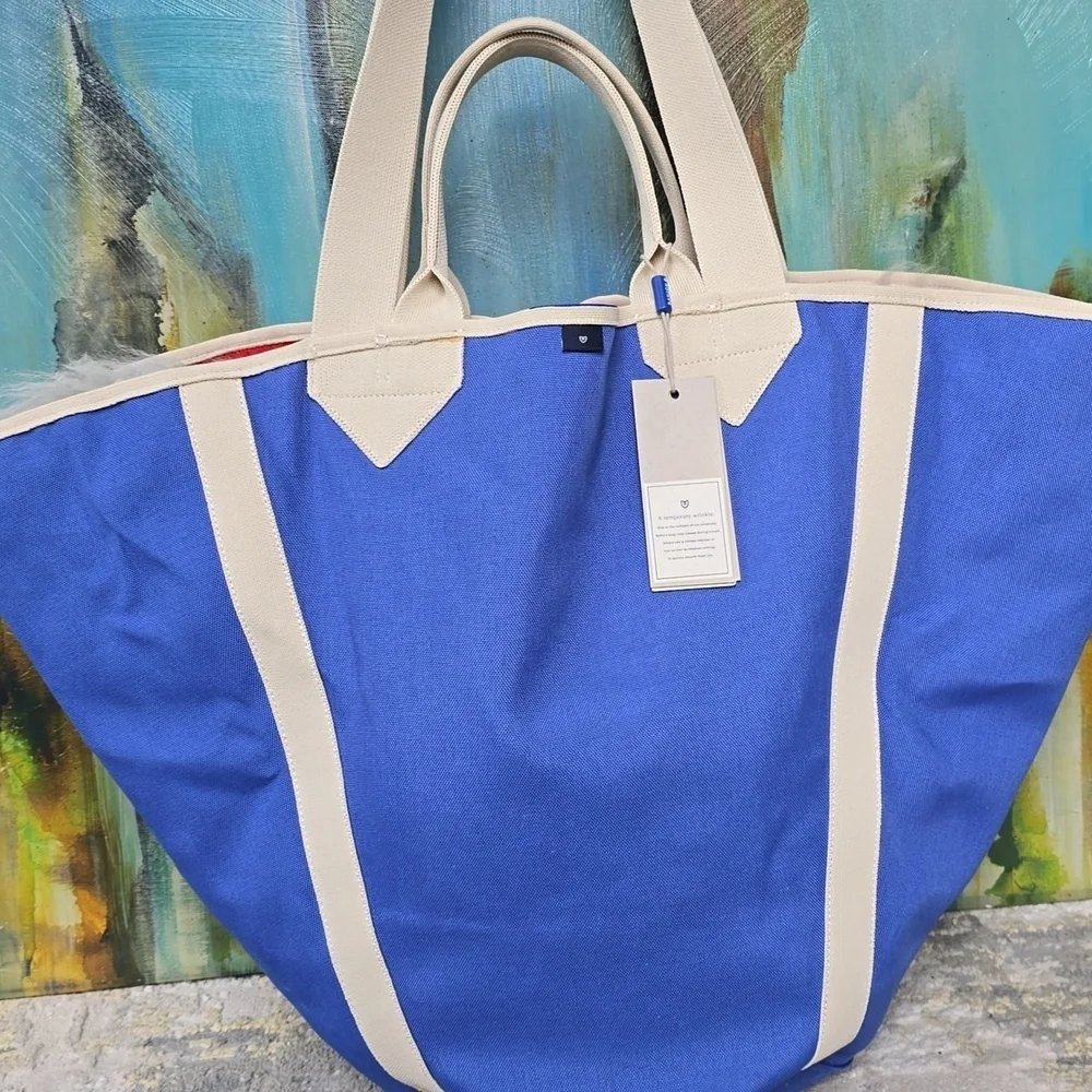 Rothy's Blue and Red Reversible Beach Bag Tote - NWT